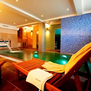 4* Hotel Relax