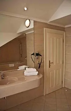 Angelis Hotel Prague 4*,