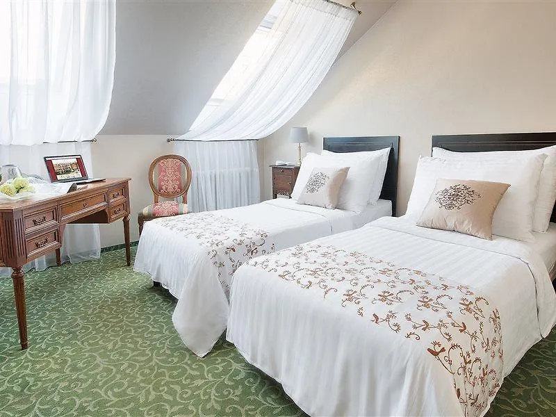 Angelis Hotel Prague 4*,